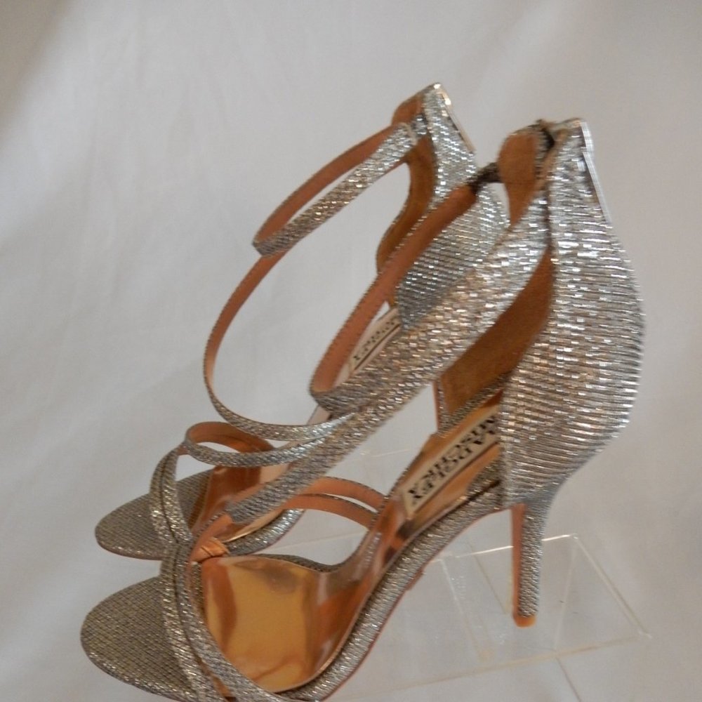 BAGLEY MISCHKA "LANDMARK PLATINO" SANDALS IN 7M